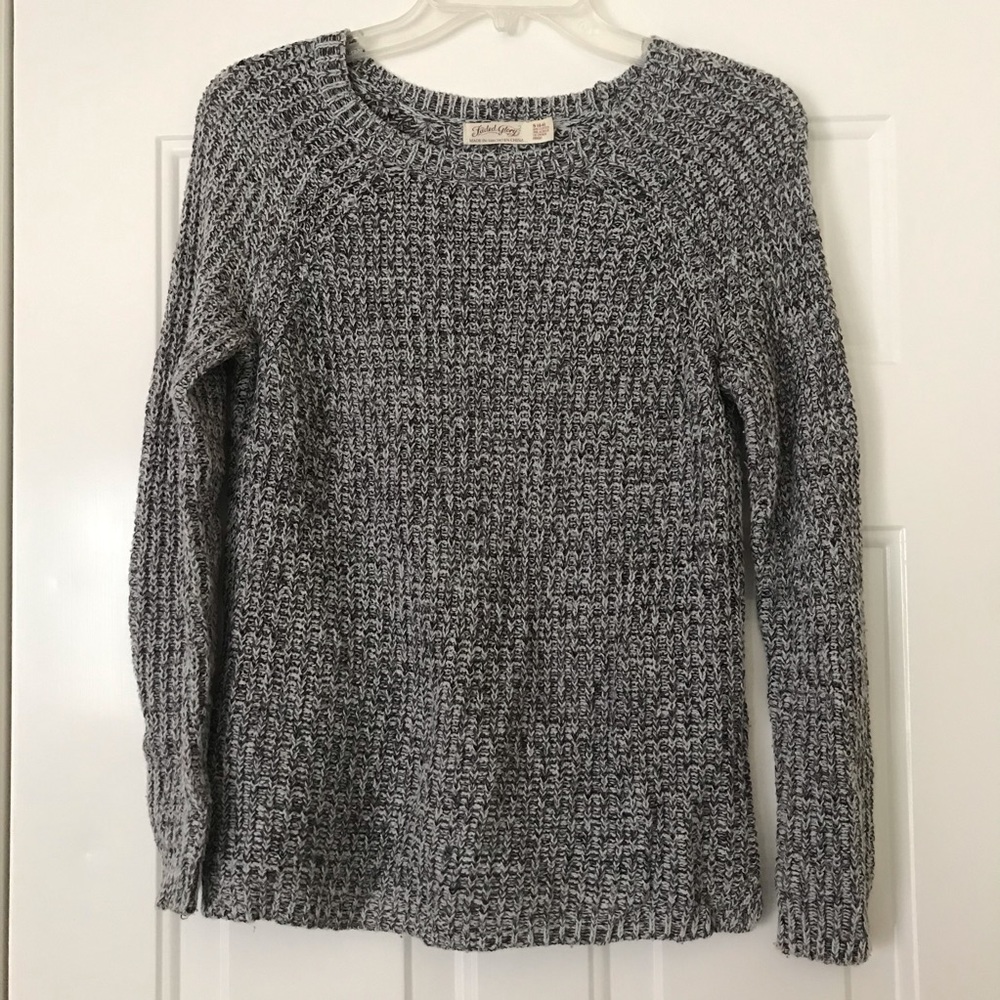 Faded Glory black and white sweater